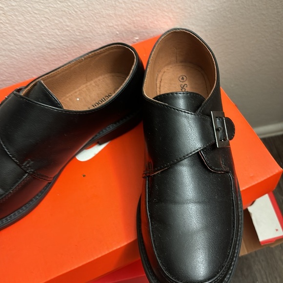 Boys Youth dress shoes - Picture 2 of 3